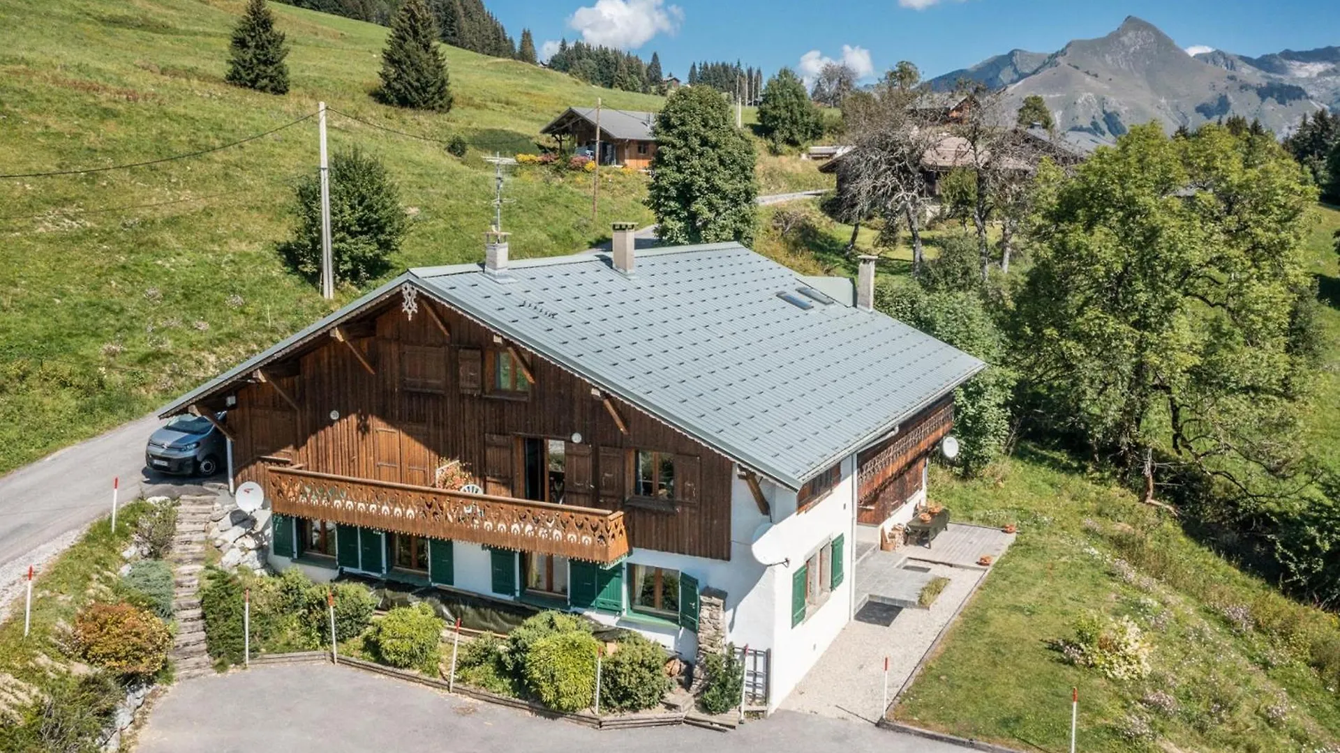 Spacieuse Ferme 6 Chambres Aux Gets, 17 Pers, 4 Sdb, Balcon, Wi-Fi, Parking Prive, Navette Hiver - Fr-1-671-118 레게츠